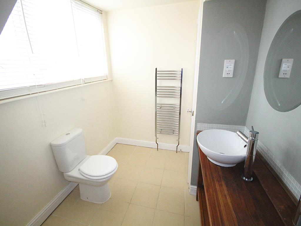2 bedroom flat To Let in Barnoldswick - IMG_1299.JPG